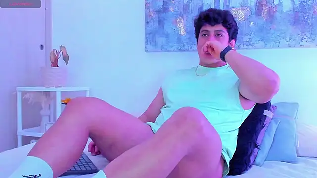 arminjones1 online show from January 11, 2026, 6:31 am