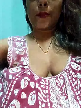 sexyindi couple online show from February 13, 2025, 5:33 pm