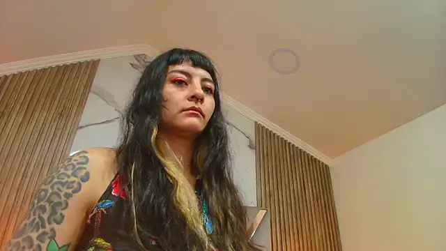 Naughty Kittenm online show from May 23, 2026, 11:42 am