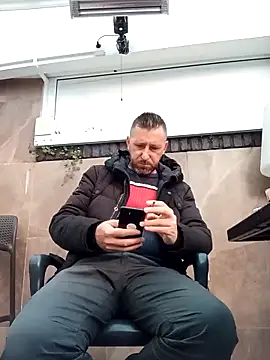 Snapshot of BZHsex chatting on February 6, 2026, 7:37 am BZHsex online show from February 6, 2026, 7:37 am