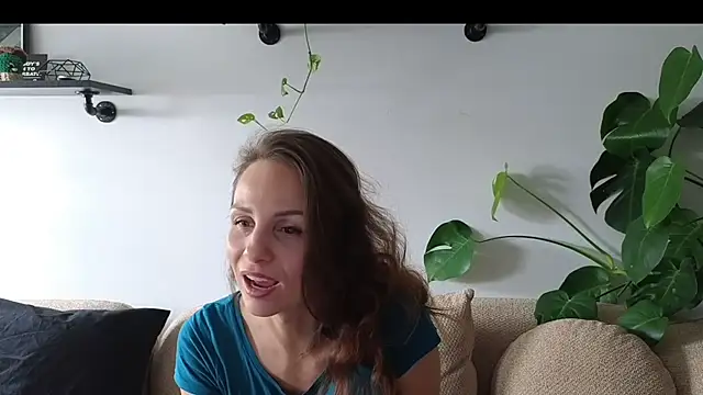 Mary Wet online show from July 17, 2026, 10:56 am