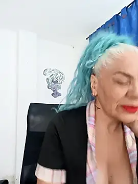 freyadevil333 online show from December 20, 2025, 8:50 am