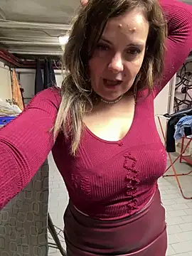 Sunbelxx online show from April 2, 2026, 8:10 am