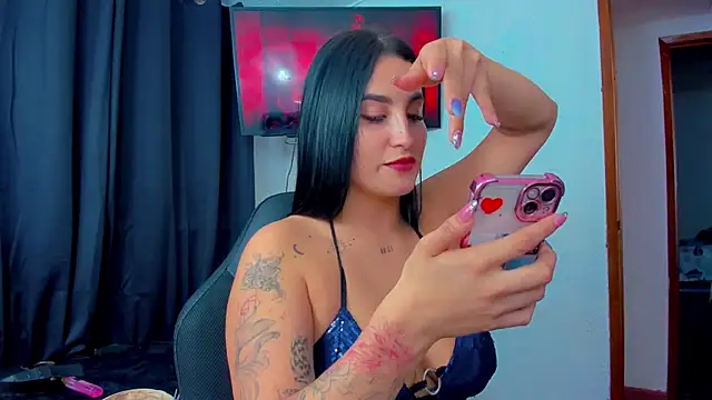 sunshine uwu22 online show from December 20, 2025, 8:01 pm