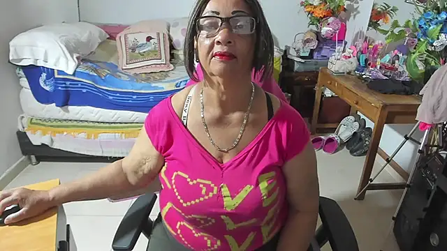 Mrs mommy  online show from September 11, 2025, 8:09 pm