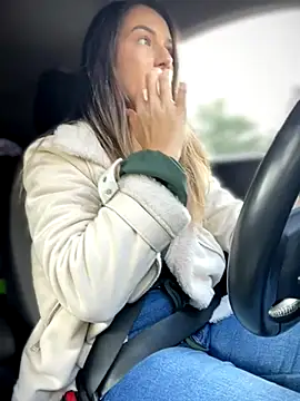 HotXMom online show from October 12, 2025, 10:16 am