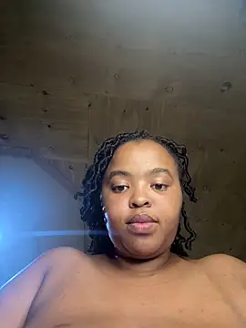 Snapshot of Linahlove chatting on January 29, 2025, 8:25 pm Linahlove online show from January 29, 2025, 8:25 pm
