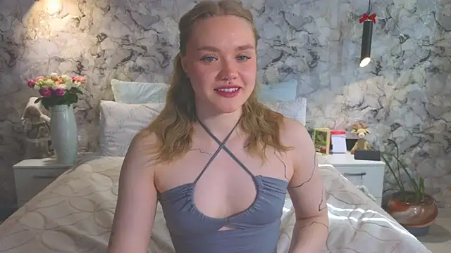 Aurora Golden1 online show from April 15, 2026, 2:28 am