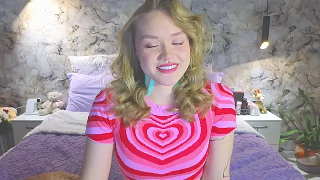 Snapshot of Aurora_Golden1 chatting on November 20, 2025, 4:40 pm Aurora Golden1 online show from November 20, 2025, 4:40 pm