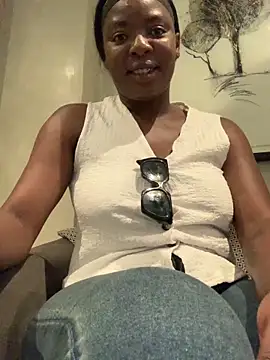 Ass-Queen online show from December 17, 2025, 11:26 am