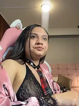 Snapshot of emmars_ chatting on May 12, 2026, 12:30 am emmars online show from May 12, 2026, 12:30 am