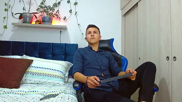 Snapshot of flint_ryan chatting on January 31, 2026, 10:41 pm flint ryan online show from January 31, 2026, 10:41 pm