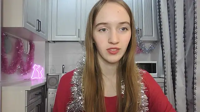 leslie my lovee online show from December 22, 2024, 10:58 pm