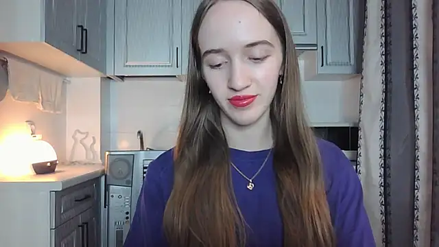 leslie my lovee online show from September 29, 2025, 7:08 pm