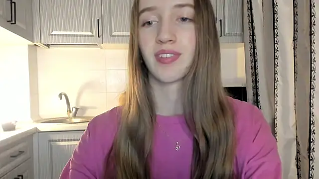 leslie my lovee online show from December 13, 2025, 8:04 pm