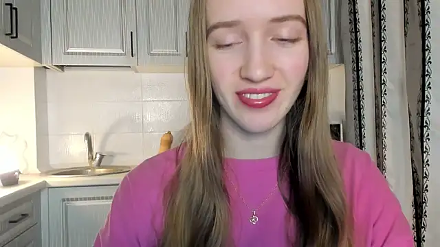 leslie my lovee online show from December 15, 2025, 7:20 pm