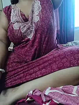 Ivy-09 online show from July 21, 2026, 7:42 am