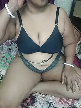 Ivy-09 online show from July 30, 2026, 5:17 am