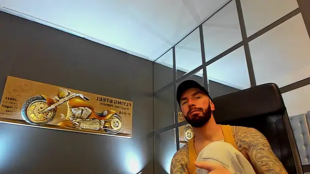 AronGrant online show from March 30, 2026, 9:44 am