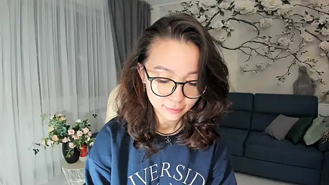 Snapshot of AgnieszkaBanana chatting on February 19, 2026, 1:13 am AgnieszkaBanana online show from February 19, 2026, 1:13 am