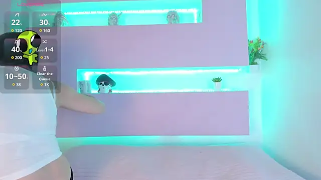 Miiaa doll online show from February 7, 2025, 11:45 am
