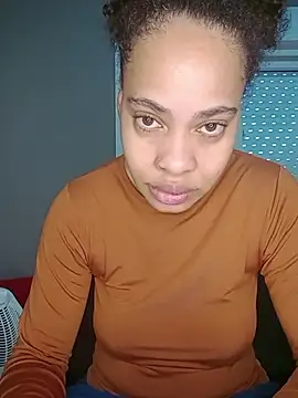 Snapshot of Su_Duarte_1 chatting on May 19, 2026, 4:25 pm Su Duarte 1 online show from May 19, 2026, 4:25 pm