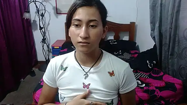 LadyMilk003 online show from March 15, 2025, 6:54 pm