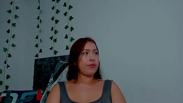 Miaa Garcia online show from October 15, 2025, 9:23 pm