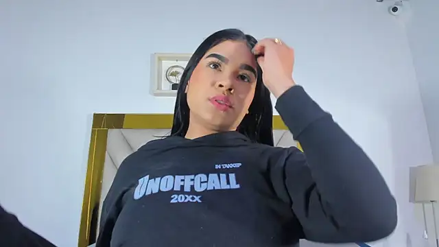nicole grace0 online show from September 9, 2025, 12:03 pm