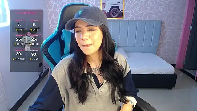 Snapshot of ninfa1_ch chatting on January 7, 2025, 4:48 pm ninfa1 ch online show from January 7, 2025, 4:48 pm