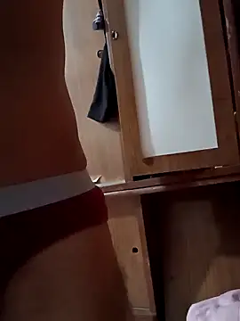 Snapshot of niko5326 chatting on January 15, 2025, 1:41 pm niko5326 online show from January 15, 2025, 1:41 pm