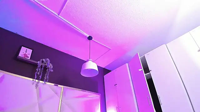 April bowie online show from April 3, 2026, 11:38 am