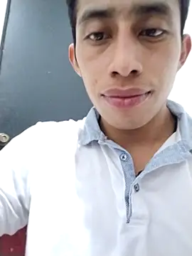 Flaquito pitudo online show from March 15, 2025, 9:19 am