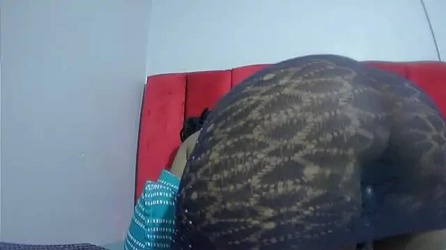 assqueenxx online show from October 26, 2025, 6:52 pm