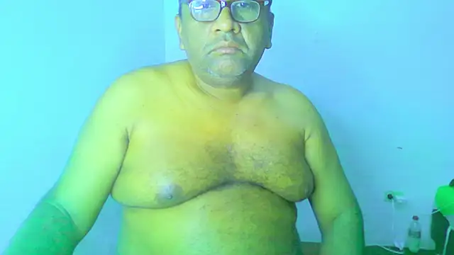 Beargryzzly online show from November 22, 2025, 2:38 pm