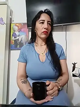 christine-x online show from May 29, 2026, 12:44 pm