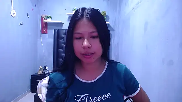 Snapshot of Letty_Plugxo chatting on May 21, 2026, 1:30 pm Letty Plugxo online show from May 21, 2026, 1:30 pm