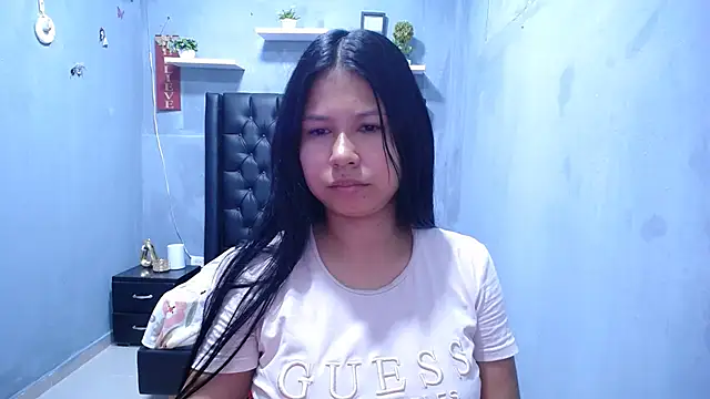 Snapshot of Letty_Plugxo chatting on May 5, 2026, 1:25 pm Letty Plugxo online show from May 5, 2026, 1:25 pm