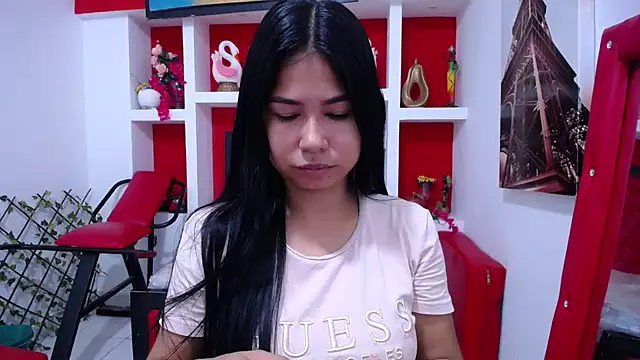 Letty Plugxo online show from October 24, 2025, 12:26 pm