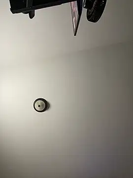 queentozi online show from January 28, 2025, 9:30 am