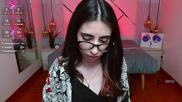 LenaRoses online show from May 27, 2026, 1:57 am