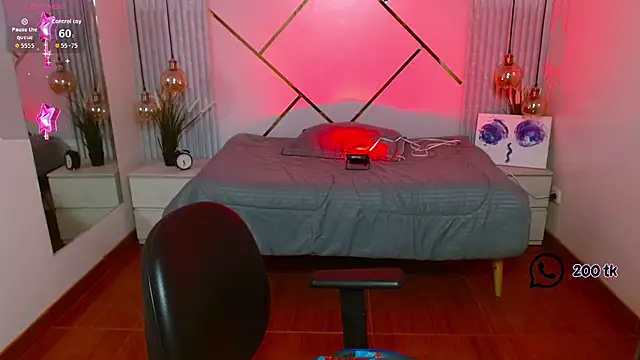 LenaRoses online show from May 11, 2026, 7:22 pm