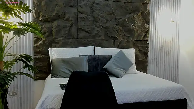 Snapshot of alice_greco chatting on July 6, 2026, 1:40 pm alice greco online show from July 6, 2026, 1:40 pm