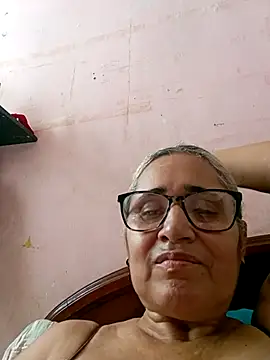  candi online show from September 18, 2025, 5:38 pm