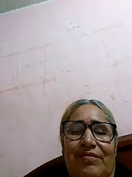  candi online show from September 20, 2025, 1:43 am