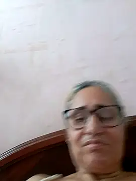  candi online show from October 30, 2025, 3:42 pm