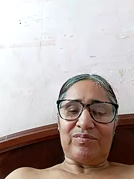  candi online show from March 12, 2025, 7:47 pm