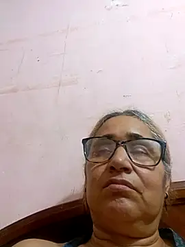  candi online show from October 26, 2025, 1:28 am