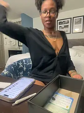 Snapshot of slimerlla chatting on November 8, 2025, 8:07 am slimerlla online show from November 8, 2025, 8:07 am