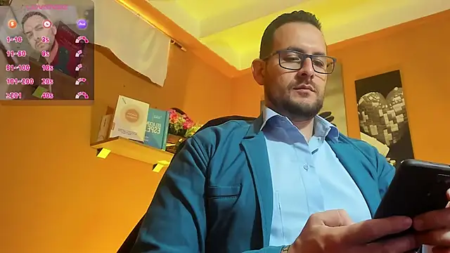 Snapshot of Jerry_hot1 chatting on November 22, 2025, 12:26 pm Jerry hot1 online show from November 22, 2025, 12:26 pm